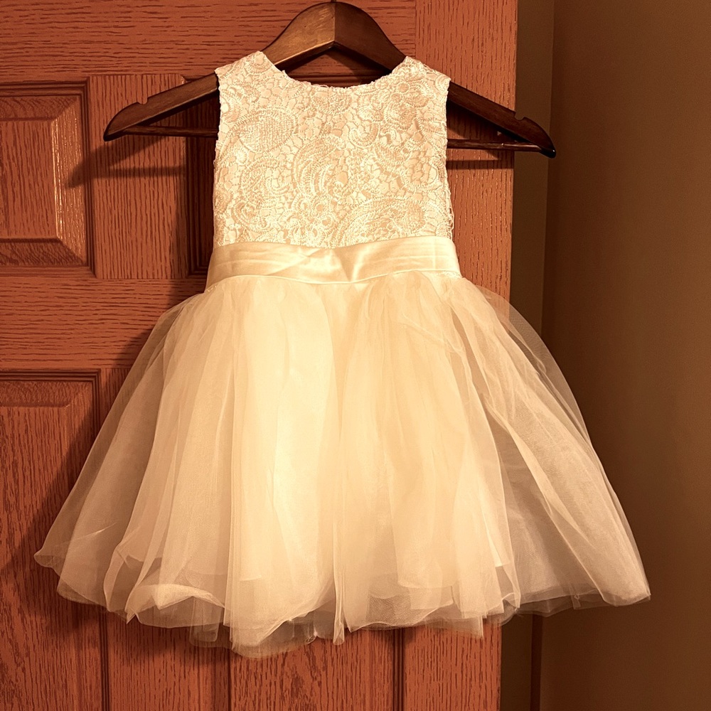 White flower girl dress